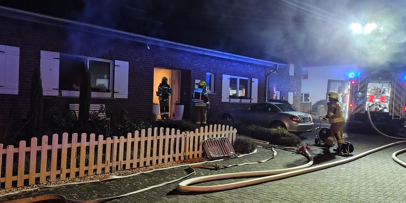 FW Gangelt: Küchenbrand in Breberen - Foto: presseportal.de