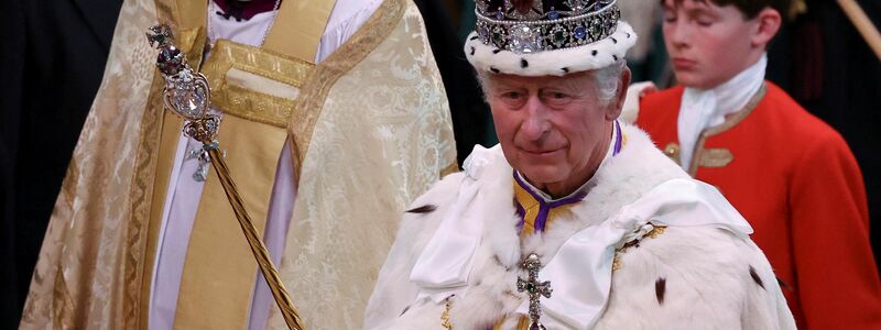 Die Krone hat einen unschätzbaren Wert für das Vereinigte Königreich. (Archivbild) - Foto: Phil Noble/Pool Reuters/AP/dpa