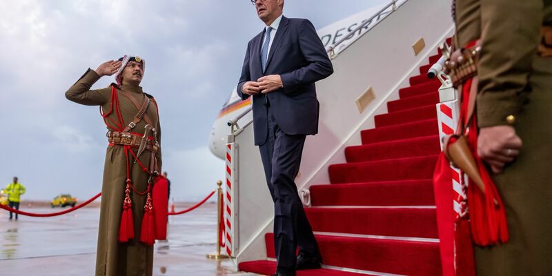 Erste Station der Nahost-Reise ist Jordanien. - Foto: Michael Kappeler/dpa