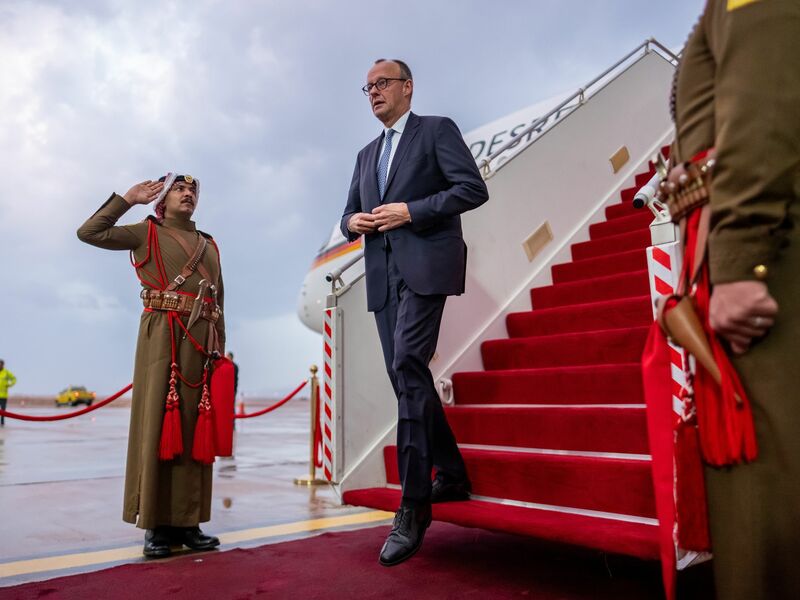Erste Station der Nahost-Reise ist Jordanien. - Foto: Michael Kappeler/dpa