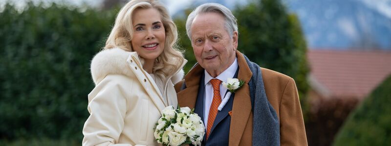 Das Paar heiratete in einer privaten Zeremonie. - Foto: Albert Moser/Porsche/dpa