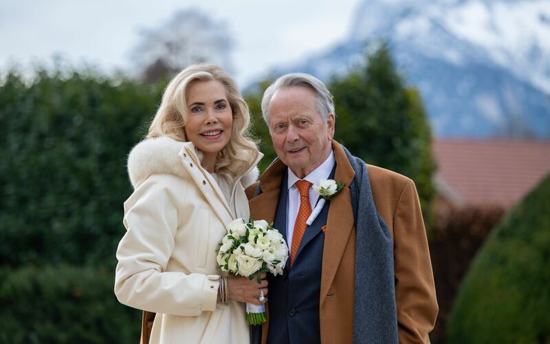 Das Paar heiratete in einer privaten Zeremonie. - Foto: Albert Moser/Porsche/dpa