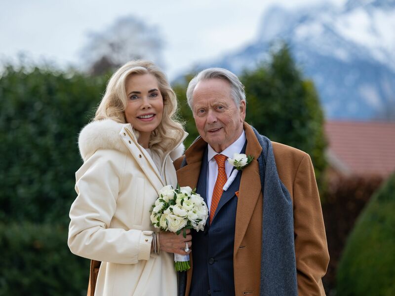 Das Paar heiratete in einer privaten Zeremonie. - Foto: Albert Moser/Porsche/dpa