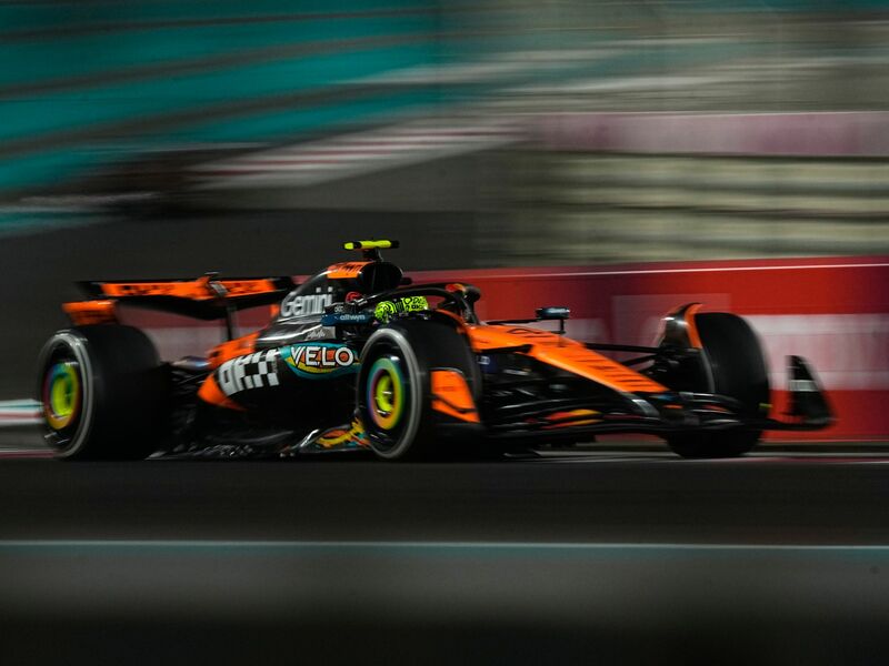 Show gehört auch beim Finale dazu.  - Foto: Fatima Shbair/AP/dpa