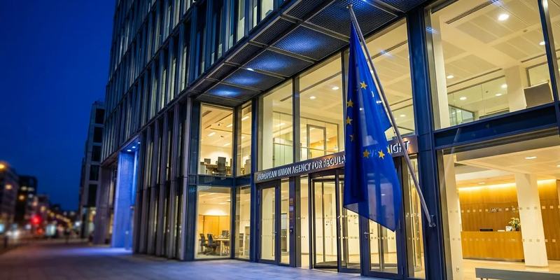 X kassiert 120-Millionen-Strafe: EU verschärft Marktüberwachung drastisch - Foto: über boerse-global.de