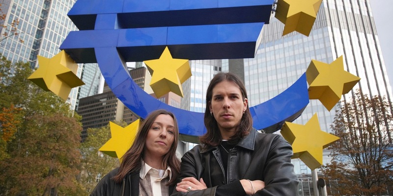 Junge Banker am Limit? - hr zeigt neue Y-Kollektiv-Reportage in der ARD Mediathek - Foto: presseportal.de