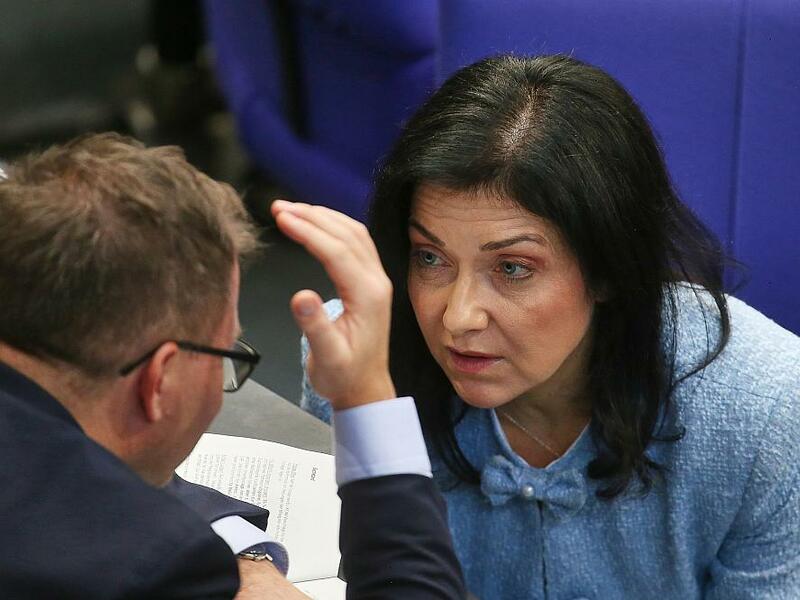 Carsten Schneider und Katherina Reiche am 04.12.2025 - Foto: über dts Nachrichtenagentur