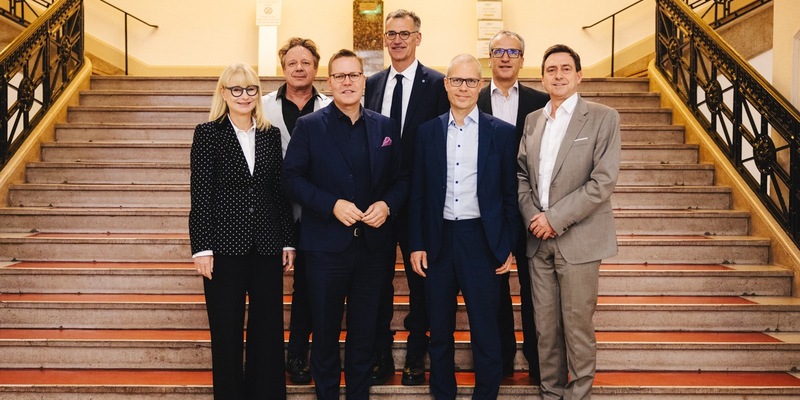 Strukturreformen mit spürbaren Ergebnissen / 26. Eppendorfer Dialog fordert ehrliche Debatte über die Grenzen des Gesundheitswesens - Foto: presseportal.de