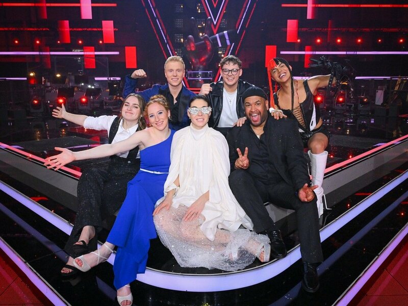Max Pesé Marvin Tapper Oxa Anne Mosters Greta Heimann Bernarda Brunovic Vasco José Mano The Voice of Germany - Foto: Joyn/Claudius Pflug, presseportal.de