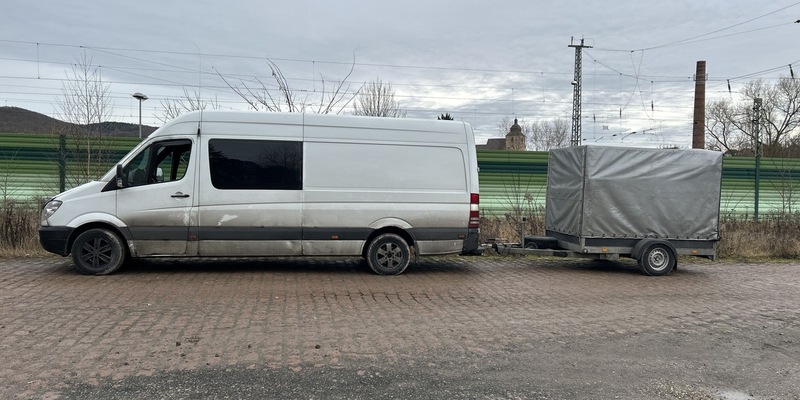 POL-ESW: Regionaler Verkehrsdienst kontrolliert Klein-Lkw mit Anhänger; Weiterfahrt untersagt wegen 60 % Überladung - Foto: presseportal.de