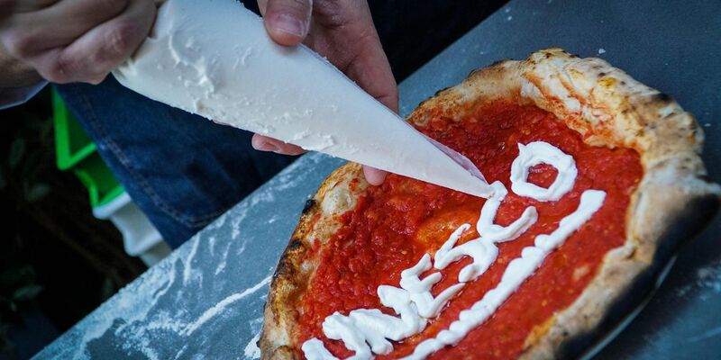 Danke, Unesco - in Italien sind viele Freunde des Essens begeistert. - Foto: picture alliance / Cesare Abbate/ANSA/AP/dpa