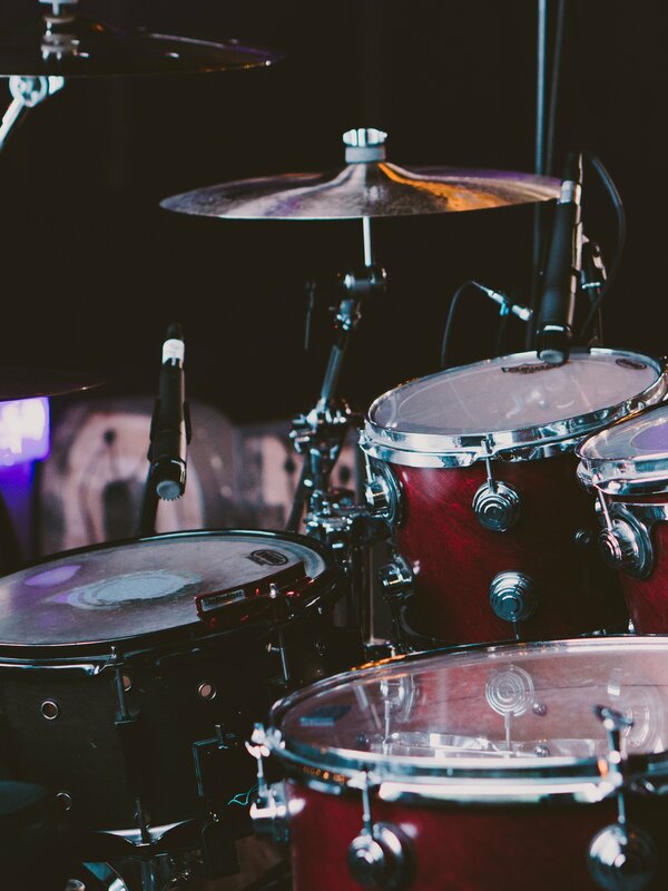 AC/DC sind zurück auf den großen Bühnen: Warum jetzt alle ausrasten ...