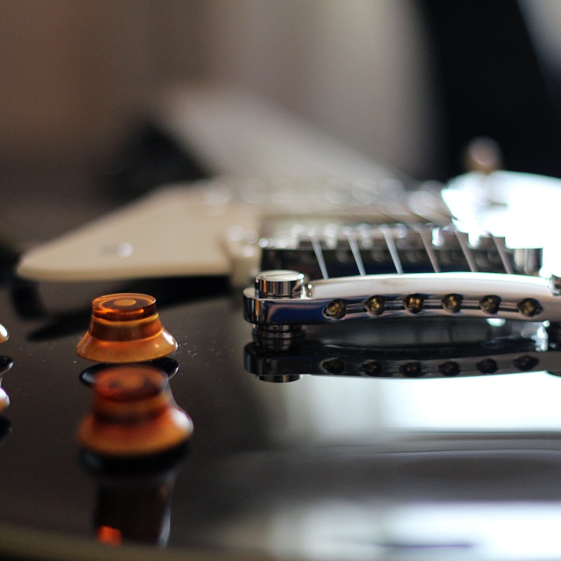 Surface, Laptop, Alltags-Check, Windows-Laptop, MacBook-Moment, Zoom-Calls, Uni-Skripten, Kreativprojekten, Tabs, Föhn - Foto: THN