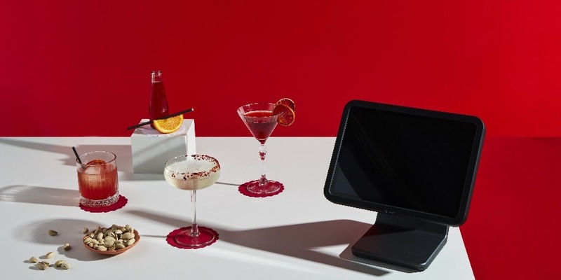 Erst über Lebkuchen meckern, dann schon Weihnachtsfeier planen - Deutsche starten früh ins Fest / Lightspeed-Umfrage zeigt: Preis spielt die Hauptrolle, zwei Drittel feiern mehrfach, aber günstig - Foto: presseportal.de