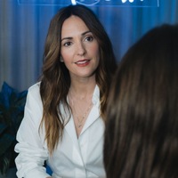 Gleichberechtigt statt zerrissen: Wie Care-Arbeit und Karriere wirklich vereinbar sind / Dritte Folge des Aptacare Deeptalk mit Johanna Klum - Foto: presseportal.de