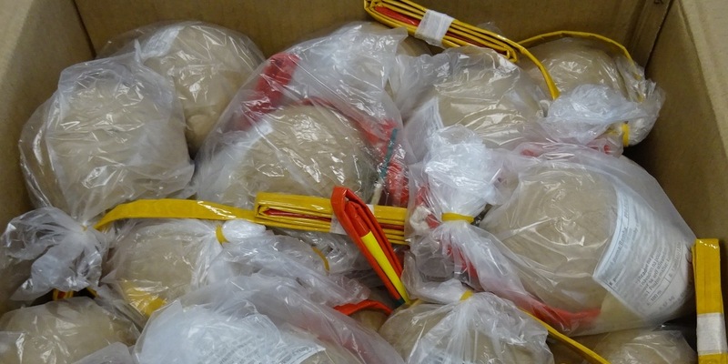 HZA-N: Zoll warnt vor gefährlichem Feuerwerk aus dem Ausland - Foto: Zoll, presseportal.de