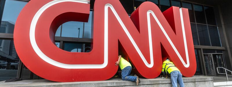 Trump missfällt die Vorstellung, dass die aktuelle CNN-Führung gestärkt mit Geld aus dem Studioverkauf weitermachen könnte. (Archivbild) - Foto: John Spink / John.Spink@ajc.com/Atlanta Journal-Constitution via AP/dpa