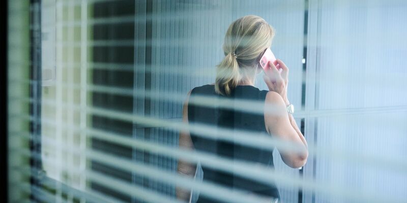 Mehr als jede dritte Position in den Führungsetagen großer öffentlicher Unternehmen ist inzwischen von einer Frau besetzt. (Symbolbild) - Foto: Annette Riedl/dpa