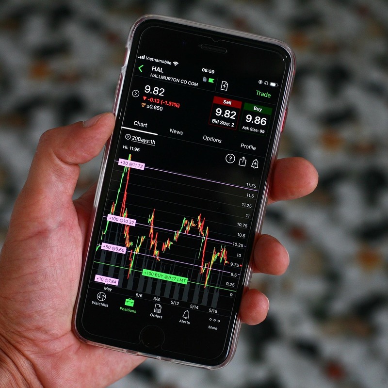 The, Truth, Emerald, Holding, EEX, Tiny, Stock, Huge, Drama, Worth - Foto: THN