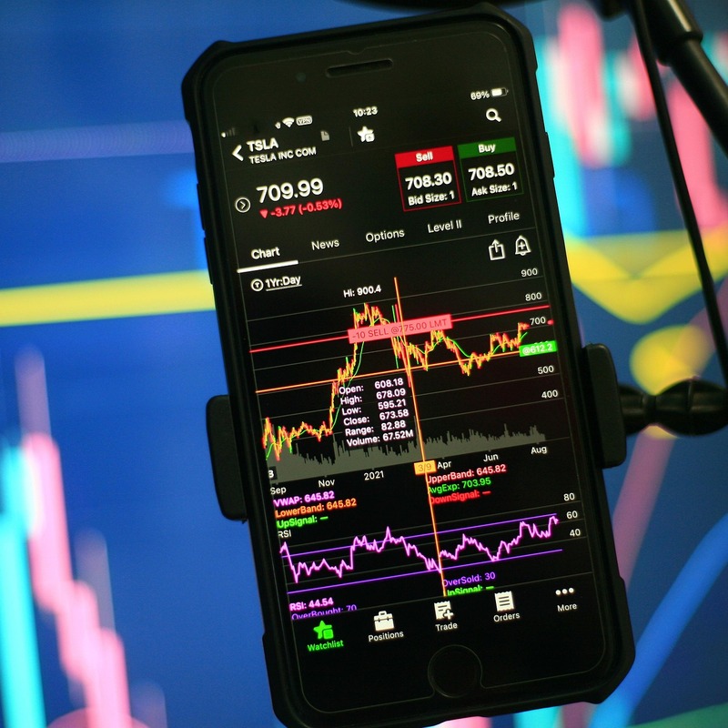 Wacker, Neuson, Zyklischer, Gewinner, Bewertungsabschlag, Aktie, Hochs, Analysten, Konjunktursorgen, Kurspotenzial - Foto: THN
