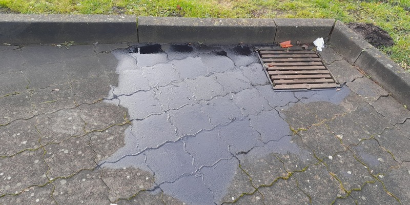 POL-FL: Risum-Lindholm: Motoröl in Gully entleert - Zeugen gesucht - Foto: presseportal.de