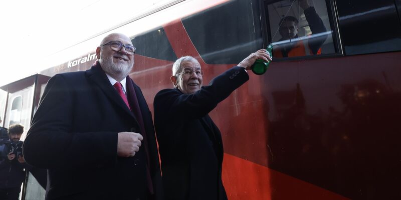 Der Bau hat rund 5,9 Milliarden Euro gekostet. - Foto: Erwin Scheriau/APA/dpa