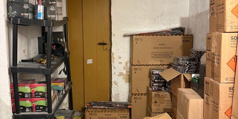 POL-E: Essen: Illegaler Handel mit Pyrotechnik - Ermittler stellen über eine halbe Tonne Sprengstoff sicher - Foto: presseportal.de