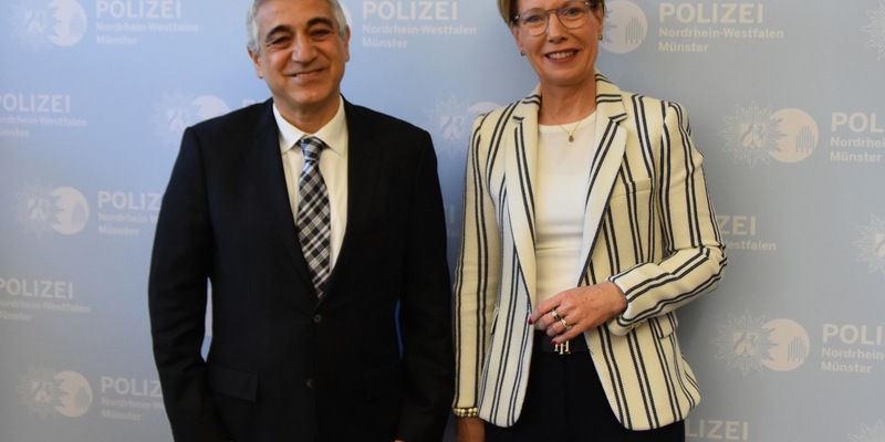 POL-MS: Antrittsbesuch: Türkischer Generalkonsul zu Gast im Polizeipräsidium Münster - Foto: presseportal.de
