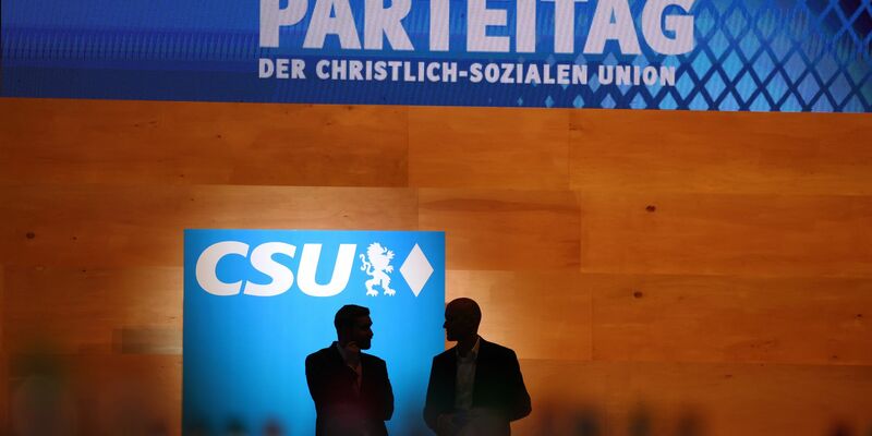 Auf dem CSU-Parteitag wird der komplette Vorstand neu gewählt. - Foto: Karl-Josef Hildenbrand/dpa