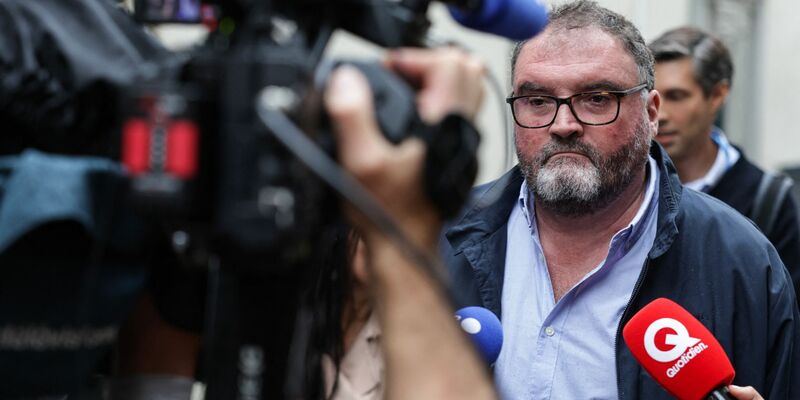 Der ehemalige Anästhesist hatte sich zum Prozessauftakt Medien gegenüber geäußert. (Archivbild) - Foto: Romeo Boetzle/AFP/dpa