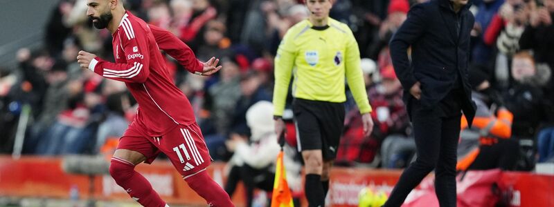 Hat wieder gut lachen: Mohamed Salah - Foto: Martin Rickett/PA Wire/dpa