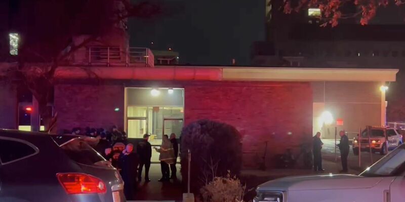 Auf dem Campus der Brown University fallen Schüsse. Es gibt auch Todesopfer. - Foto: Kimberlee Kruesi/AP/dpa