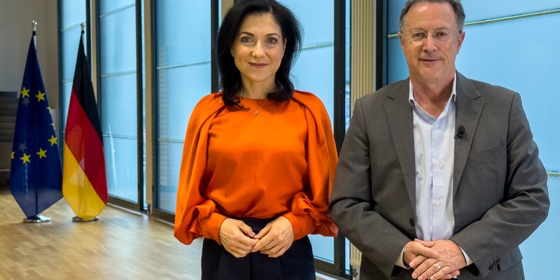 Reiche über Leistung der Regierung: „Auch wir müssen besser werden“ - Exklusivinterview in ARD Story - Foto: presseportal.de