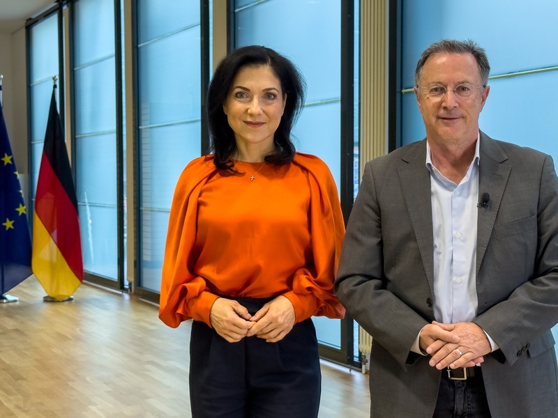 Reiche über Leistung der Regierung: „Auch wir müssen besser werden“ - Exklusivinterview in ARD Story - Foto: presseportal.de