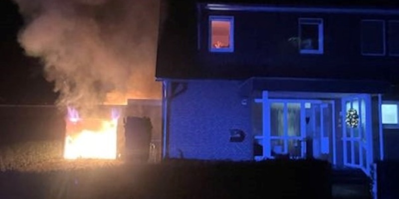 POL-ROW: ++ Zeven: Garage in Vollbrand ++ Scheeßel: Ohne Führerschein und mit 0,8 Promille unterwegs ++ BAB 1: 2,17 Promille und Beinaheunfall ++ - Foto: presseportal.de