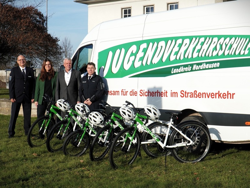 LPI-NDH: Fünf neue Fahrräder für die Jugendverkehrsschule Nordhausen - Foto: presseportal.de