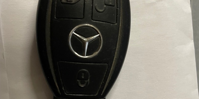 POL-SO: Mutmaßlicher Autodieb festgenommen - Eigentümer von Kfz-Schlüssel gesucht - Foto: presseportal.de