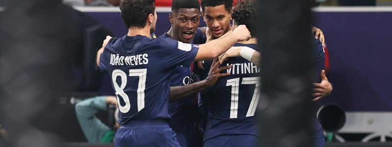 Jorginho kurz vor seinem Ausgleichstor zum 1:1. - Foto: Hussein Sayed/AP/dpa