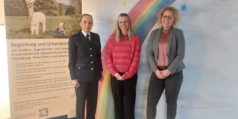 Mittelhessen: MITTELHESSEN: Hessische Polizei zeigt Teamgeist und Engagement bei Adventsradeln - Foto: presseportal.de