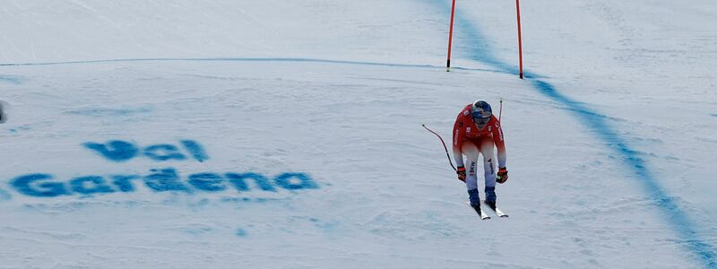 Marco Odermatt zeigte auf der Saslong-Piste wieder mal eine famose Fahrt. - Foto: Gabriele Facciotti/AP/dpa