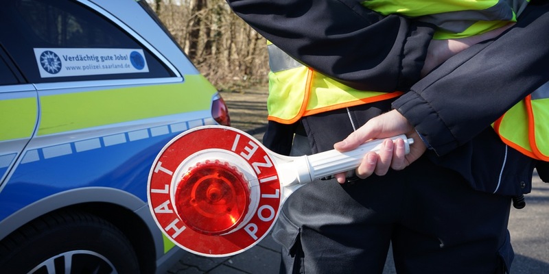 POL-SL: Vorweihnachtliche Verkehrskontrollen in St. Ingbert und Neunkirchen / Polizei stellt mehrere Verstöße bei Lieferfahrzeugen fest - Foto: presseportal.de