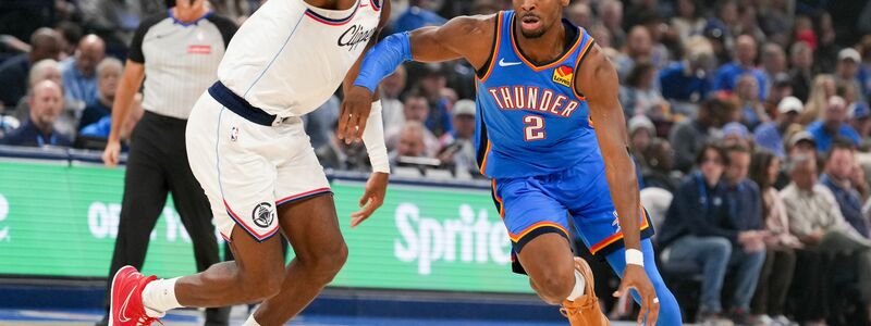 Shai Gilgeous-Alexander (rechts) konnte sich im letzten Viertel ausruhen. - Foto: Kyle Phillips/AP/dpa
