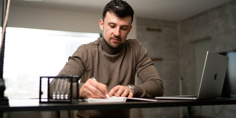 Jahresend-Check: Schluss mit Chaos – so bekommen Unternehmer Überblick über ihre Finanzen - Foto: presseportal.de