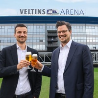Vertrag bis 2036 verlängert: Brauerei ist weitere zehn Jahre Namensgeber der Veltins-Arena - Foto: presseportal.de