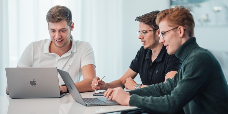 Warum Mitarbeiter nicht faul sind, sondern schlecht geführt: LearningSuite über das größte Unternehmer-Missverständnis - Foto: presseportal.de