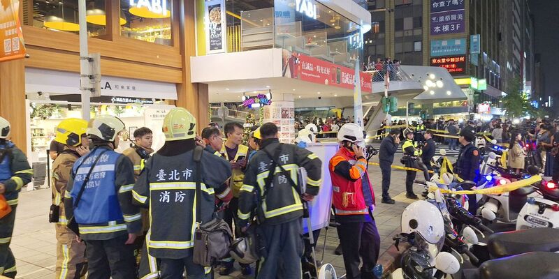 Mitten in Taipeh hat ein Mann mit Rauchgranaten und einem Messer Menschen angegriffen. - Foto: Uncredited/kyodo/dpa