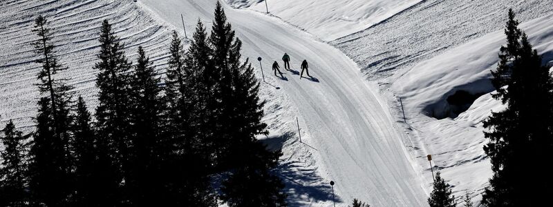 Nicht überall ist es abseits der Pisten grün. (Archivbild) - Foto: Karl-Josef Hildenbrand/dpa