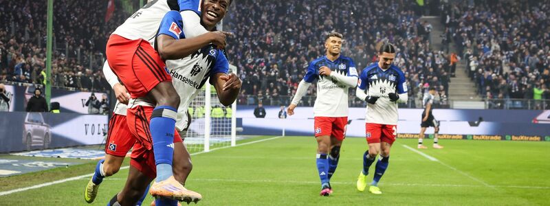 Der HSV ging durch Sambi Lokonga in Führung. - Foto: Christian Charisius/dpa