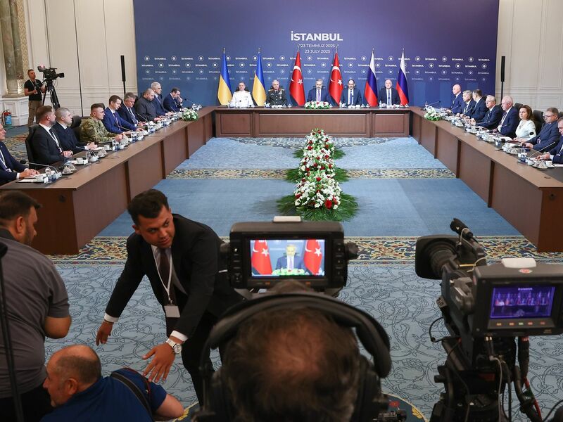 Zuletzt trafen sich Unterhändler Kiews und Moskaus im Sommer, um über Schritte zur Beendigung des Kriegs in der Ukraine zu sprechen. (Archivbild) - Foto: Alexander Ryumin/TASS via ZUMA Press/dpa