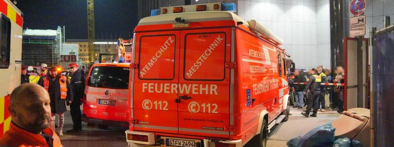 Der Zugverkehr in Stuttgarter ruht vorsichtshalber, der Bahnhof ist abgesperrt. - Foto: Enrique Kaczor/onw-images/dpa